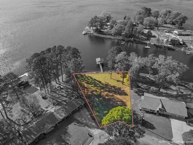 Explore the ideal lakefront property on Lone Star Lake! - photo 3