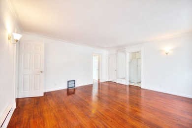 Triplex property located at 6029 MacArthur Blvd in Oakland - photo 24