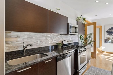 Top-floor condo in an incredible location in the Loop Calhoun - photo 8