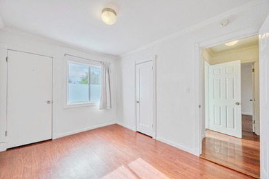 Triplex property located at 6029 MacArthur Blvd in Oakland - photo 33