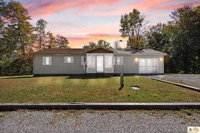 Lake Home For Sale in Burkesville, Kentucky