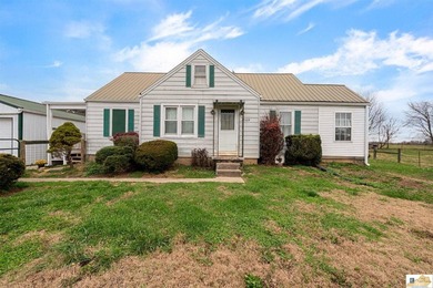 (private lake, pond, creek) Home For Sale in Eastview Kentucky