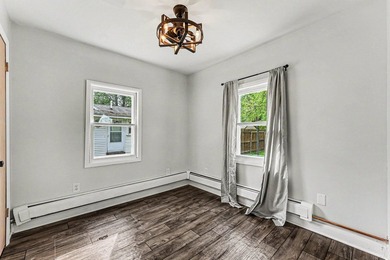Great updated cottage with access to Patterson Lake and the - photo 12