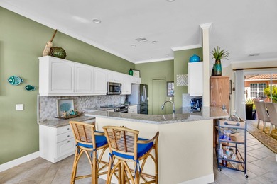 Fabulous GH Waterfront pool home with dock and Casita. Stunning - photo 13