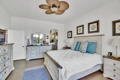 Fabulous GH Waterfront pool home with dock and Casita. Stunning - photo 18