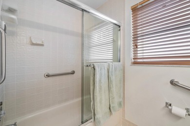 Beautifully updated and maintained single family home in the - photo 22