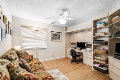 Beautifully updated and maintained single family home in the - photo 23