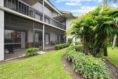 This stunning 3-bedroom, 3.1-bath Golf Cottage has been - photo 24