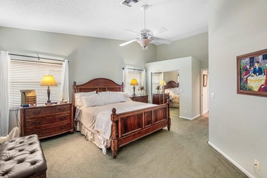 Beautifully updated and maintained single family home in the - photo 26