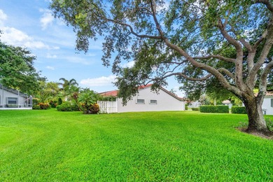 Beautifully updated and maintained single family home in the - photo 31