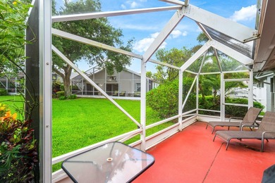Beautifully updated and maintained single family home in the - photo 33