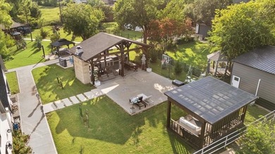 (private lake, pond, coastal) Home For Sale in Rowlett Texas