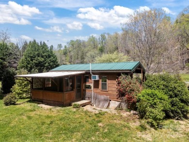 (private lake, pond, coastal) Home Active Under Contract in Black Mountain North Carolina