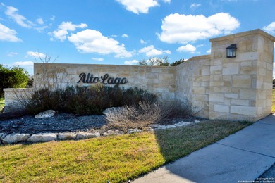 Great place to build your dream home on 1.5 acres of land, gated - photo 3