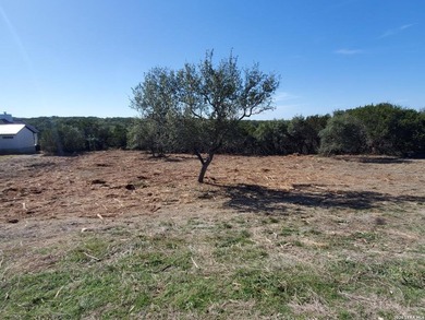 Great place to build your dream home on 1.5 acres of land, gated - photo 5