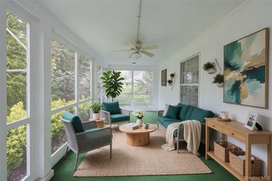 Welcome to this beautiful expanded colonial house, located in a - photo 12