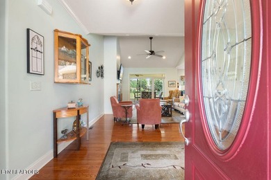 **FIRST TIME ON MARKET.** Beautiful GOLF FRONT with Amazing - photo 4