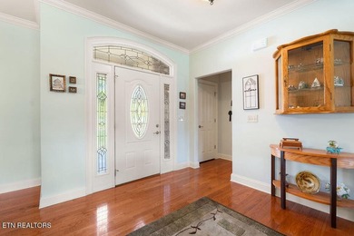 **FIRST TIME ON MARKET.** Beautiful GOLF FRONT with Amazing - photo 5
