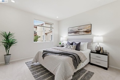Welcome to the highly sought-after Monte Vista community! This - photo 18