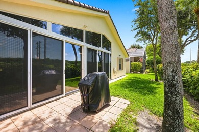 Beautifully maintained 3-bedroom, 2-bath home featuring a 2-car - photo 25