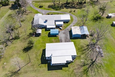 Hampton Lake - Bradford County Home For Sale in Hampton Florida