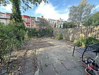 Rare Historic Brick and Limestone Townhouse in Prospect Lefferts - photo 31