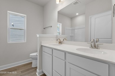 New Construction. Move in Ready! Luxury finishes and upgrades - photo 34
