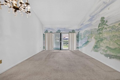 Welcome to this 2 bedroom, 2 bathroom villa located in the - photo 8