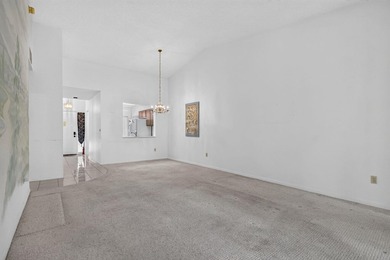 Welcome to this 2 bedroom, 2 bathroom villa located in the - photo 10