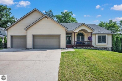 Stunning Lakefront Custom Home with 100 ft Sandy Beach and - photo 5