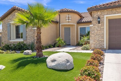 Welcome to effortless desert living in this impeccably upgraded - photo 7