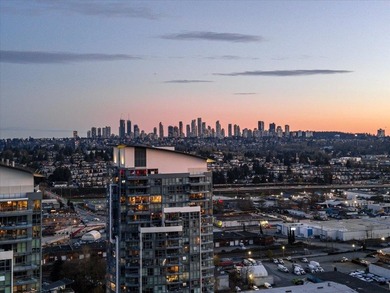 Legacy Tower II by Embassy (Bosa) in Brentwood offers a refined - photo 3