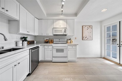Welcome to 16090 Tortola Circle, an exceptional waterfront - photo 13