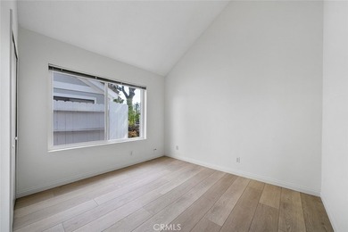 Welcome to 16090 Tortola Circle, an exceptional waterfront - photo 17