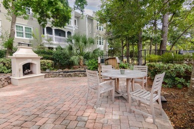 Charming Charleston Townhome - Prime Location! One bedroom and - photo 33