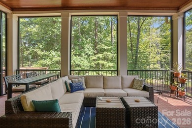 Welcome to a truly luxurious lifestyle in the exclusive Club at - photo 38