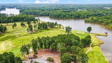 Welcome to a truly luxurious lifestyle in the exclusive Club at - photo 45