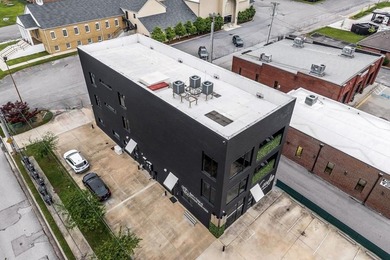 Nicely appointed medical/retail/office/apartment property - photo 46