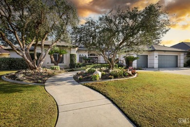 This astonishing 4-bedroom, 3-bath home with over 4,000 square - photo 47
