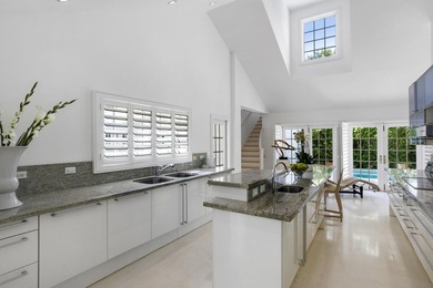 Sophisticated and Serene Palm Beach livingpletely rebuilt in - photo 5