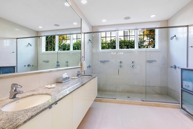 Sophisticated and Serene Palm Beach livingpletely rebuilt in - photo 8