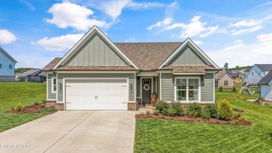 Step inside this beautifully updated ranch, built just two years - photo 2