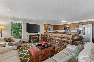 Iconic Payette Lake Cabin with 61 feet of prime lakefront - photo 12