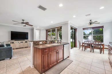 Extraordinary waterfront property. Stunning 4b/2.5b upgraded - photo 16