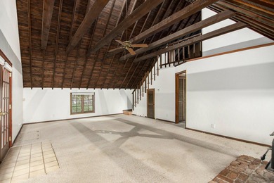 Charming English-style cottage with wonderful private Lake - photo 17