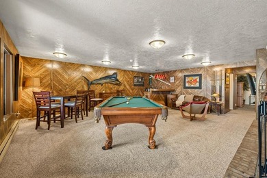 Iconic Payette Lake Cabin with 61 feet of prime lakefront - photo 19