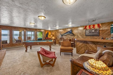 Iconic Payette Lake Cabin with 61 feet of prime lakefront - photo 21