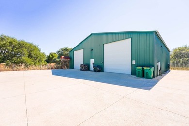 PRICE IMPROVEMENT! 7.8 ACRES + PRIVATE LAKE + COMMERCIAL SHOP + - photo 25