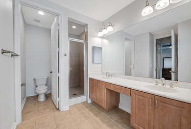 Extraordinary waterfront property. Stunning 4b/2.5b upgraded - photo 27