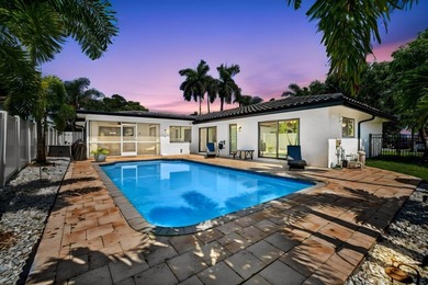 MOVE-IN READY! Rare waterfront retreat on a quiet cul-de-sac in - photo 1